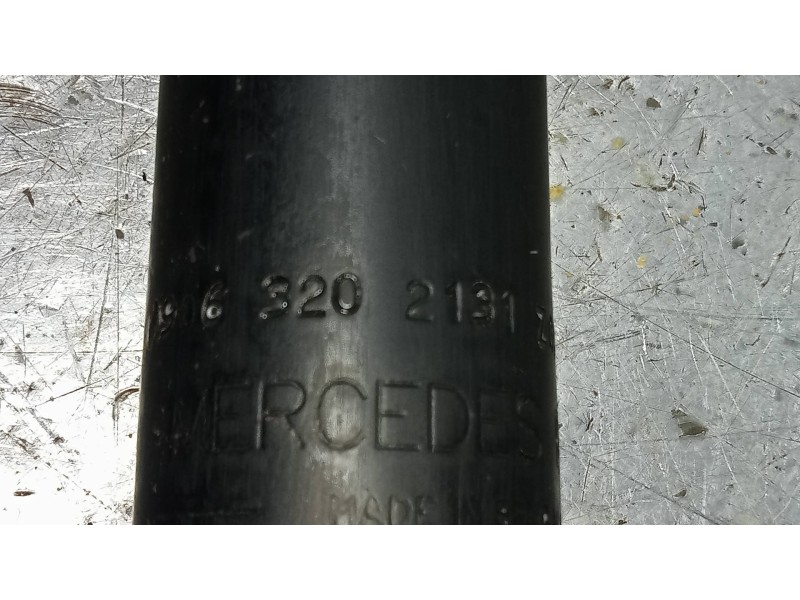 Recambio de amortiguador trasero derecho para mercedes sprinterii caja cerrada (desde 01.06) 210/213/216 cdi (906.611/613) refer