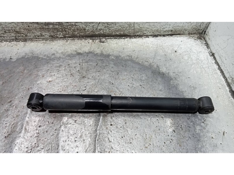 Recambio de amortiguador trasero izquierdo para mercedes sprinterii caja cerrada (desde 01.06) 210/213/216 cdi (906.611/613) ref