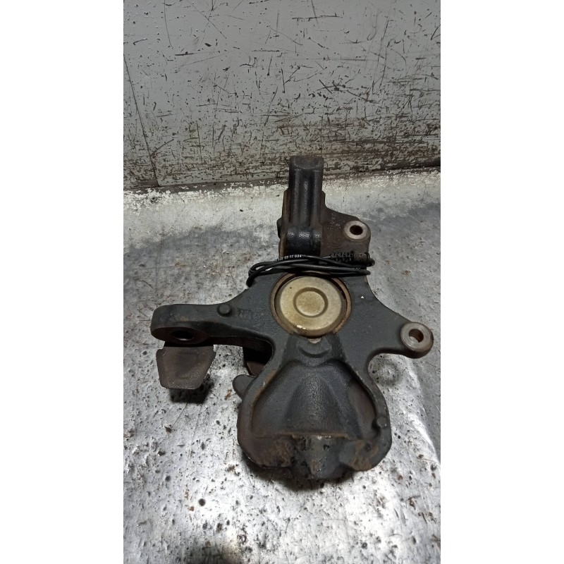 Recambio de mangueta delantera derecha para mercedes sprinterii caja cerrada (desde 01.06) 210/213/216 cdi (906.611/613) referen