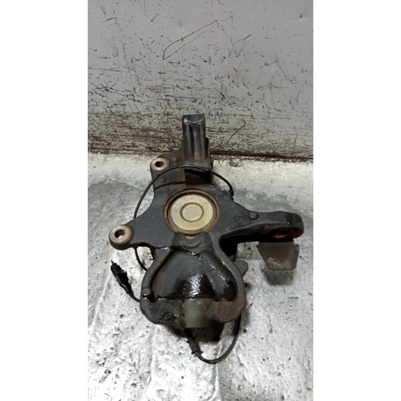 Recambio de mangueta delantera izquierda para mercedes sprinterii caja cerrada (desde 01.06) 210/213/216 cdi (906.611/613) refer