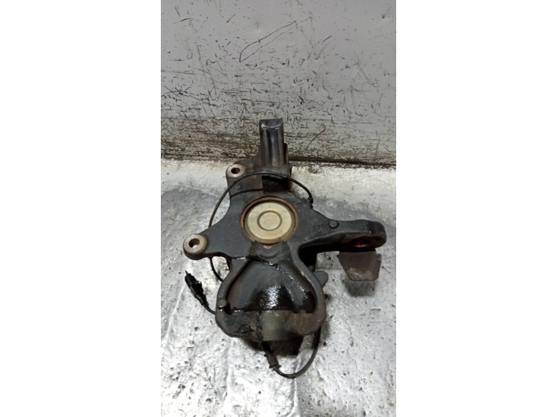 Recambio de mangueta delantera izquierda para mercedes sprinterii caja cerrada (desde 01.06) 210/213/216 cdi (906.611/613) refer