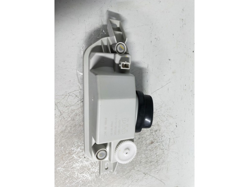 Recambio de faro antiniebla izquierdo para ford escort berl./turnier referencia OEM IAM   