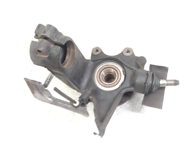 Recambio de mangueta delantera izquierda para citroen xantia berlina 1.9 turbodiesel referencia OEM IAM   