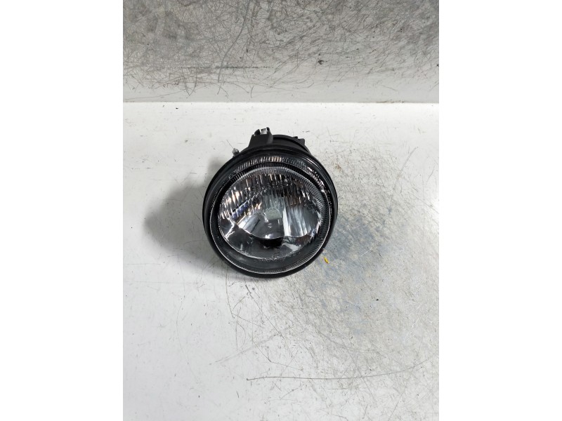 Recambio de faro antiniebla derecho para renault clio ii fase i (b/cbo) referencia OEM IAM   