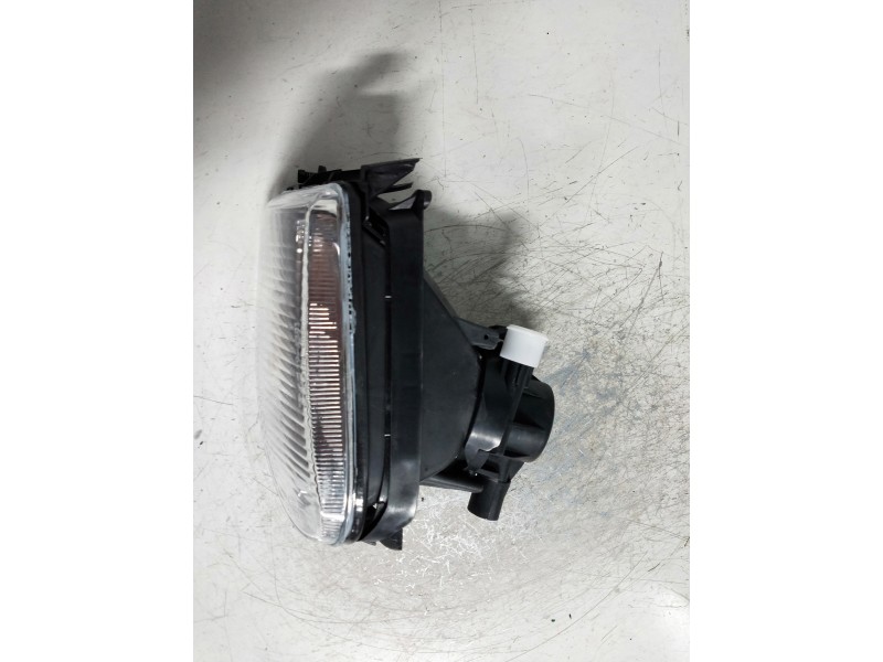 Recambio de faro antiniebla derecho para renault laguna (b56) referencia OEM IAM   