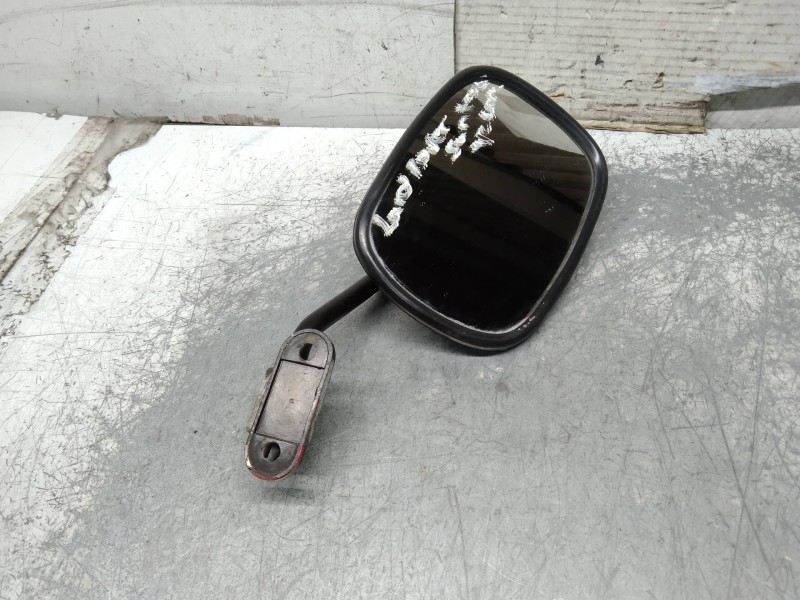 Recambio de retrovisor derecho para santana 2.5 b dl t/d 2.5 dl referencia OEM IAM   MANUAL