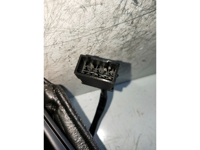 Recambio de retrovisor derecho para audi a3 (8l) referencia OEM IAM   