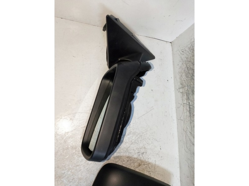 Recambio de retrovisor derecho para bmw serie 3 compacto (e36) referencia OEM IAM   
