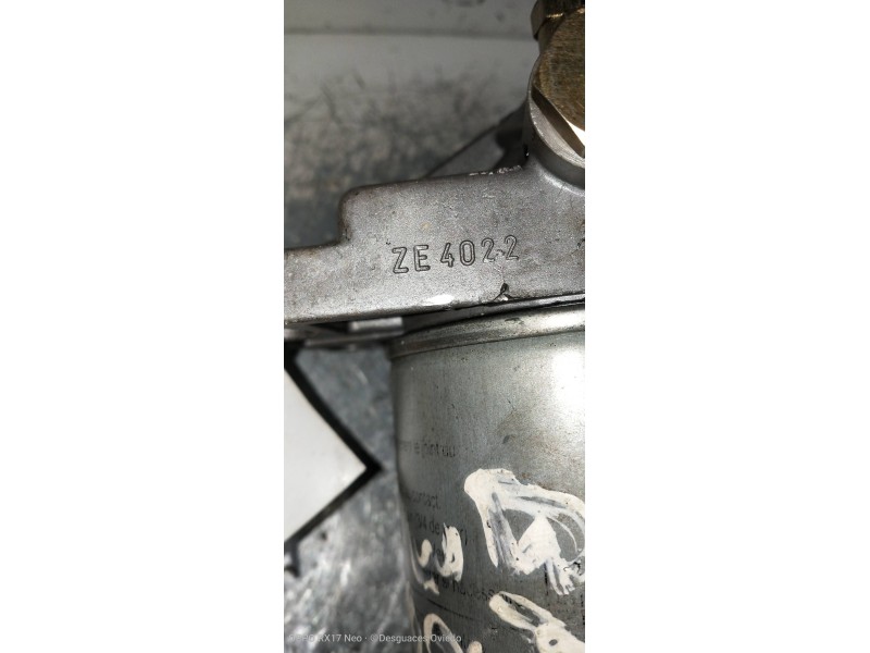 Recambio de filtro gasoil para bmw serie 3 berlina (e30) 2.4 turbodiesel cat referencia OEM IAM ZE4022  
