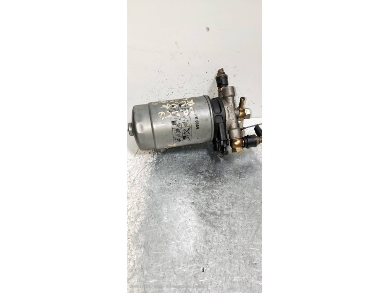 Recambio de filtro gasoil para alfa romeo 156 1.9 jtd cat referencia OEM IAM WK8546  