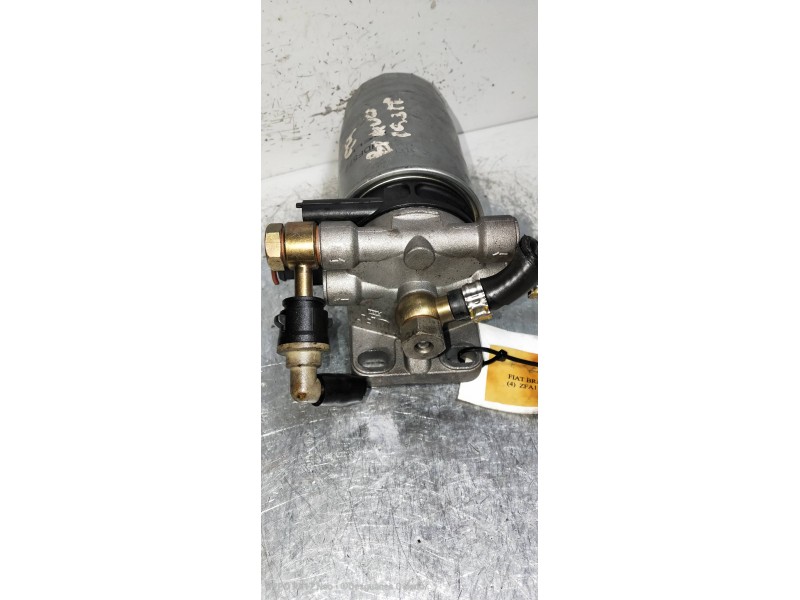 Recambio de filtro gasoil para fiat bravo (182) 1.9 jtd cat referencia OEM IAM HDF572  