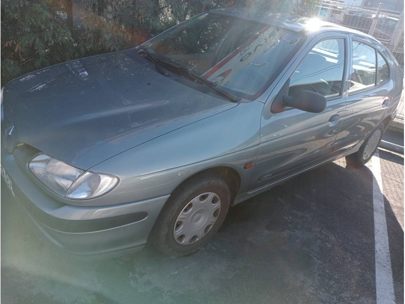 renault megane i berlina hatchback (ba0) del año 1998 renault megane i berlina hatchback (ba0) del año 1998