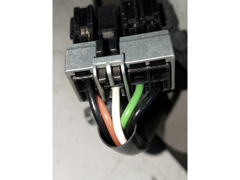 Recambio de retrovisor izquierdo para citroen xsara berlina referencia OEM IAM   