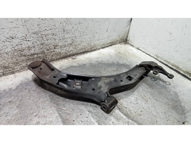 Recambio de brazo suspension inferior delantero izquierdo para nissan almera (n16/e) acenta referencia OEM IAM   