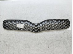 Recambio de rejilla delantera para toyota yaris (ncp1/nlp1/scp1) 1.4 turbodiesel cat referencia OEM IAM   