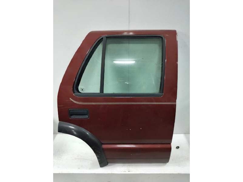 Recambio de puerta trasera derecha para chevrolet blazer (neu) 4wd mid referencia OEM IAM   