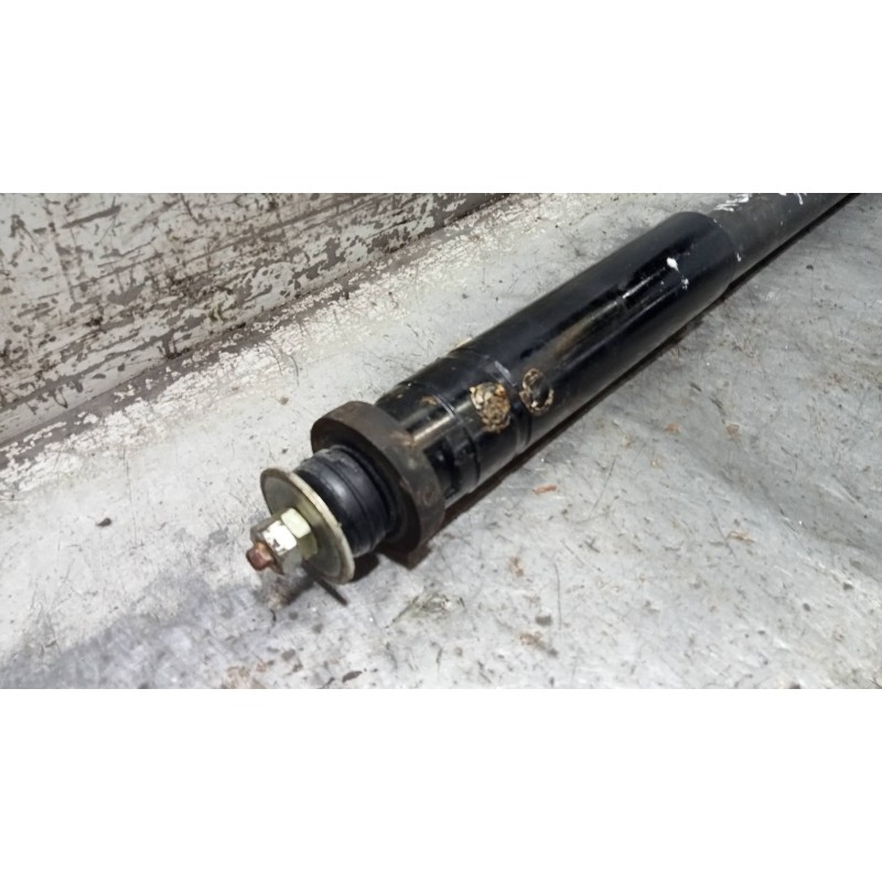 Recambio de amortiguador trasero izquierdo para mercedes clase c (w203) berlina 240 (203.061) referencia OEM IAM   