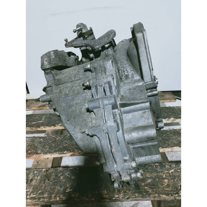 Recambio de caja cambios para saab 9-3 sport hatch 1.9 tid linear referencia OEM IAM F40 R05076871E5 6V