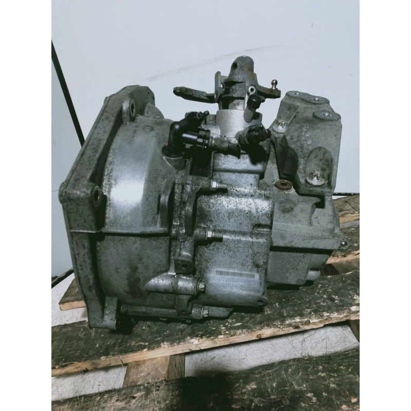Recambio de caja cambios para saab 9-3 sport hatch 1.9 tid linear referencia OEM IAM F40 R05076871E5 6V