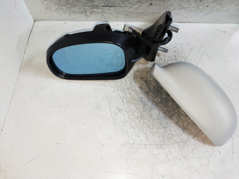 Recambio de retrovisor izquierdo para peugeot 406 berlina (s1/s2) referencia OEM IAM   