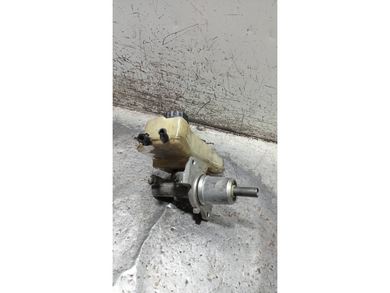 Recambio de bomba freno para mercedes sprinter 02.00  caja cerrada 211 cdi (901.6/902.661-662) referencia OEM IAM   