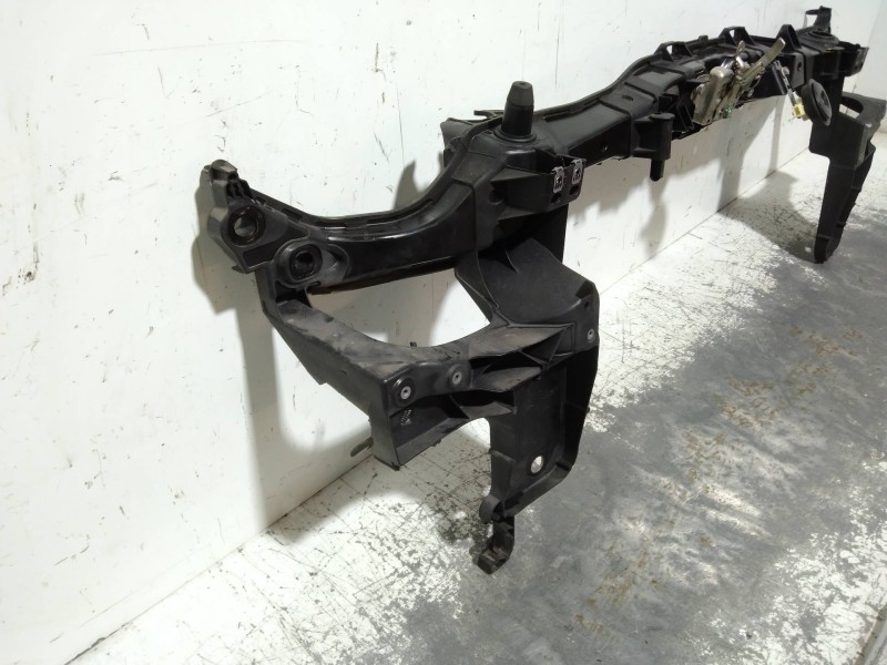 Recambio de panel frontal para renault kangoo furgón compact comfort referencia OEM IAM   