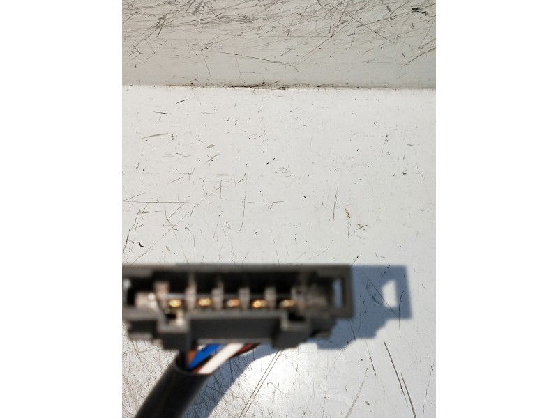 Recambio de retrovisor derecho para volkswagen golf iii berlina (1h1) referencia OEM IAM   