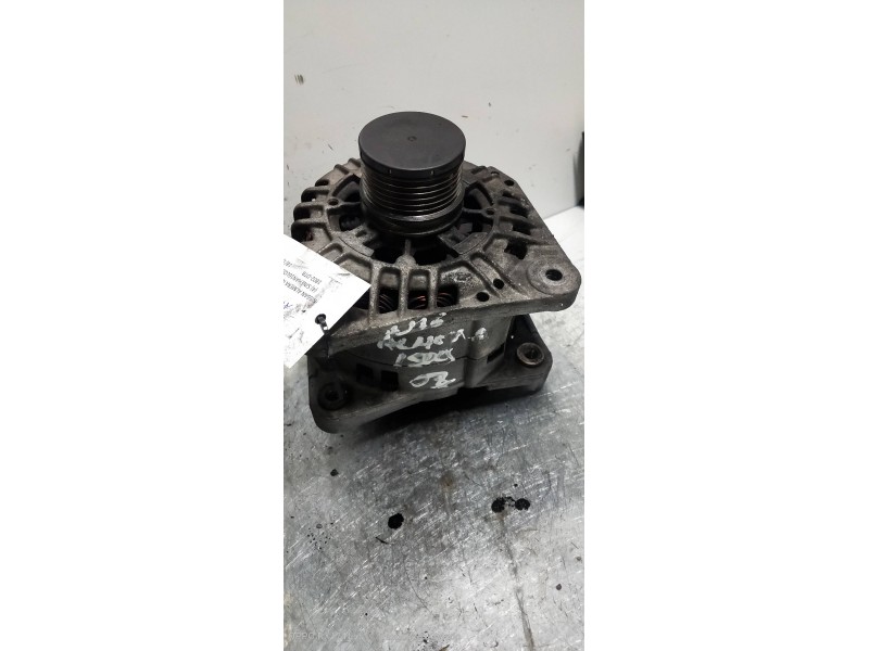 Recambio de alternador para nissan almera (n16/e) acenta referencia OEM IAM 8200385914  