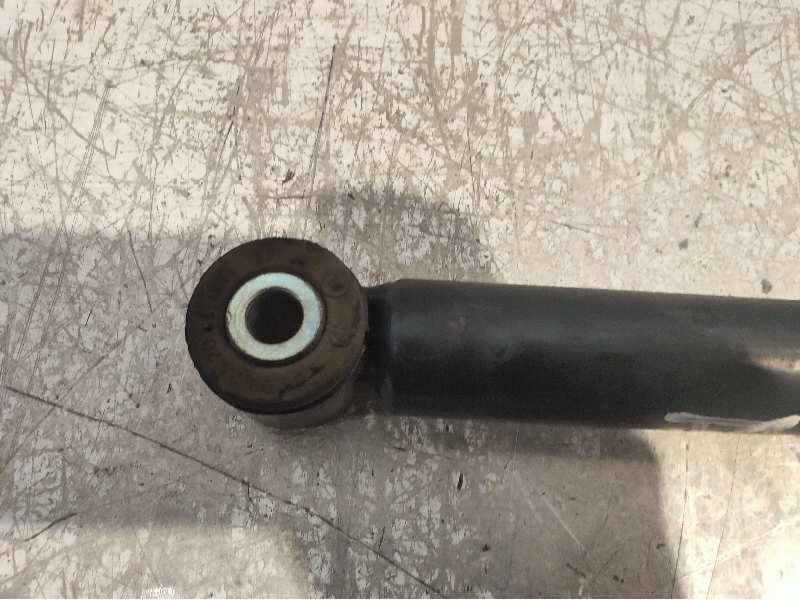Recambio de amortiguador trasero derecho para ford fiesta (cb1) 1.4 16v cat referencia OEM IAM   