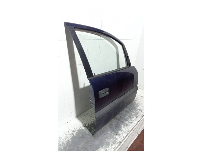 Recambio de puerta delantera derecha para opel zafira a elegance referencia OEM IAM   5P