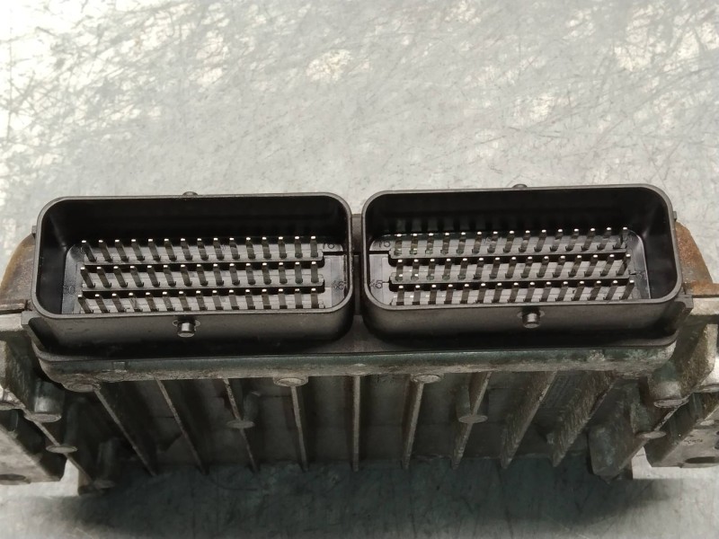 Recambio de centralita motor uce para renault laguna (b56) 1.6 16v rt referencia OEM IAM S110130040A 8200035705 8200044437 SIRIU