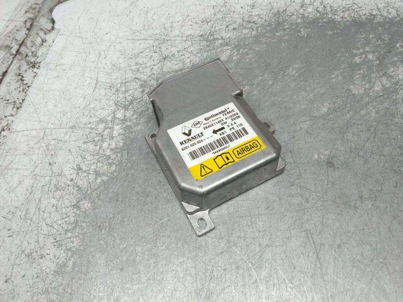 Recambio de centralita airbag para renault kangoo furgón compact comfort referencia OEM IAM 2840211403 8201025624 