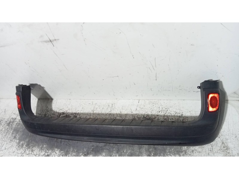 Recambio de paragolpes trasero para renault kangoo furgón compact comfort referencia OEM IAM   