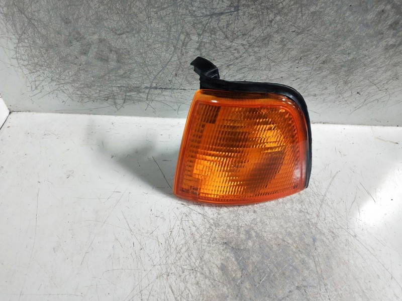 Recambio de piloto delantero izquierdo para audi 80 avant referencia OEM IAM   