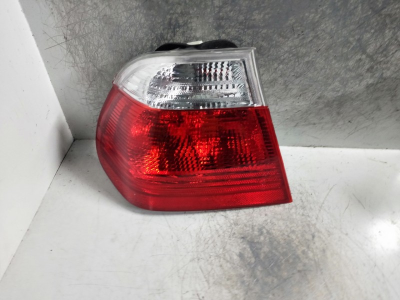 Recambio de piloto trasero izquierdo para bmw serie 3 berlina (e46) referencia OEM IAM   