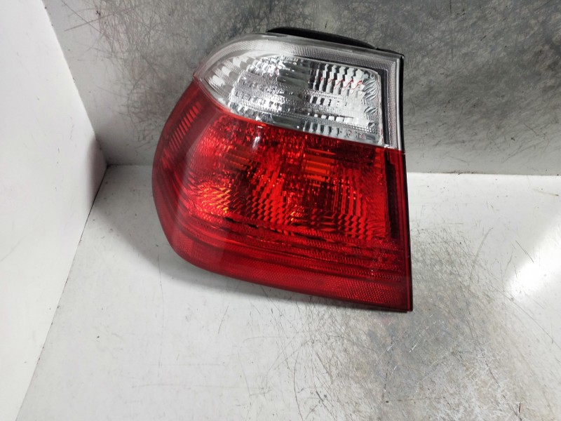 Recambio de piloto trasero izquierdo para bmw serie 3 berlina (e46) referencia OEM IAM   