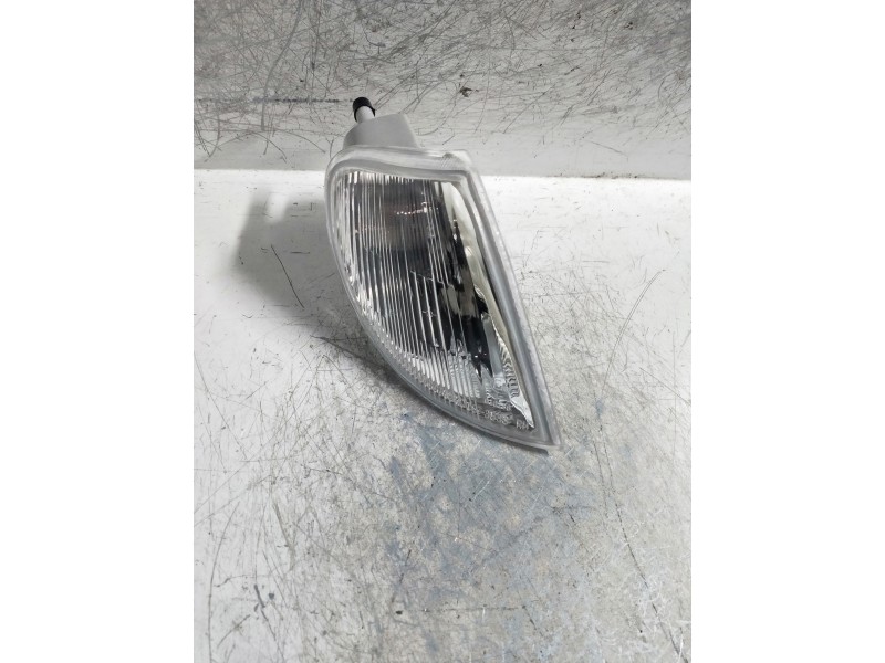 Recambio de piloto delantero derecho para citroen saxo referencia OEM IAM   