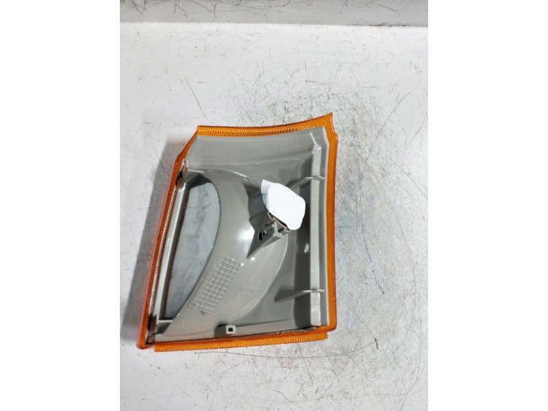 Recambio de piloto delantero derecho para ford transit bus 1995 referencia OEM IAM   