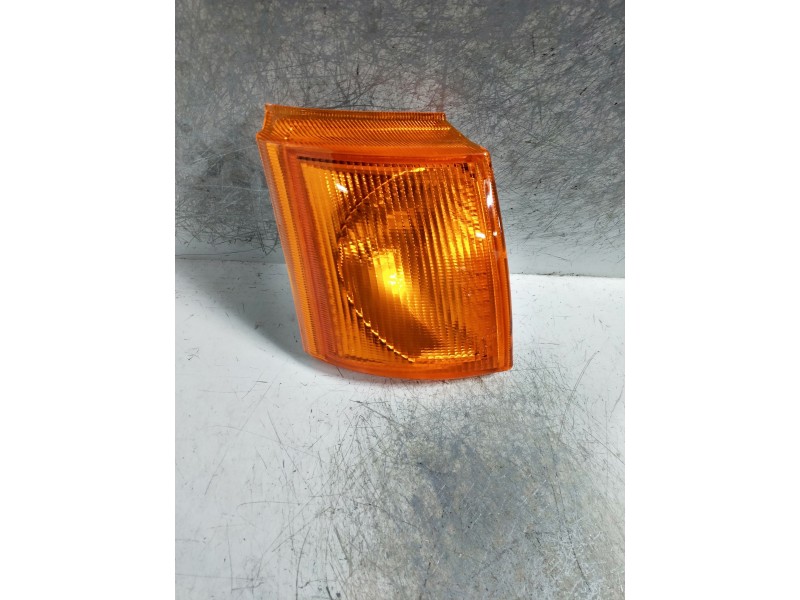 Recambio de piloto delantero derecho para ford transit bus 1995 referencia OEM IAM   