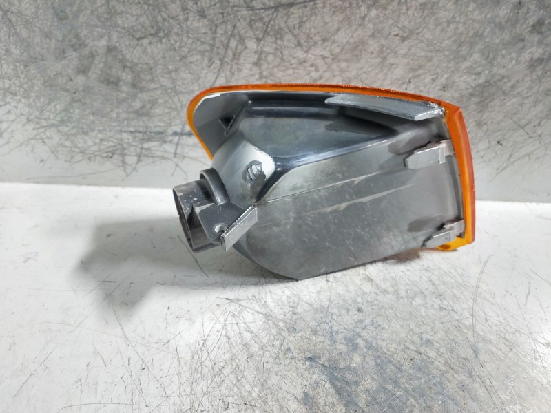 Recambio de piloto delantero izquierdo para ford escort berlina/turnier referencia OEM IAM   