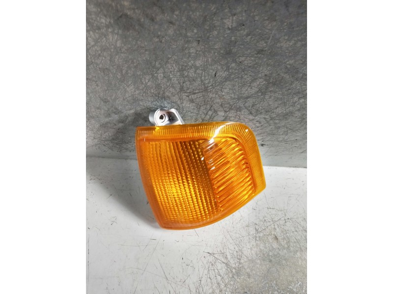 Recambio de piloto delantero izquierdo para ford escort berlina referencia OEM IAM   