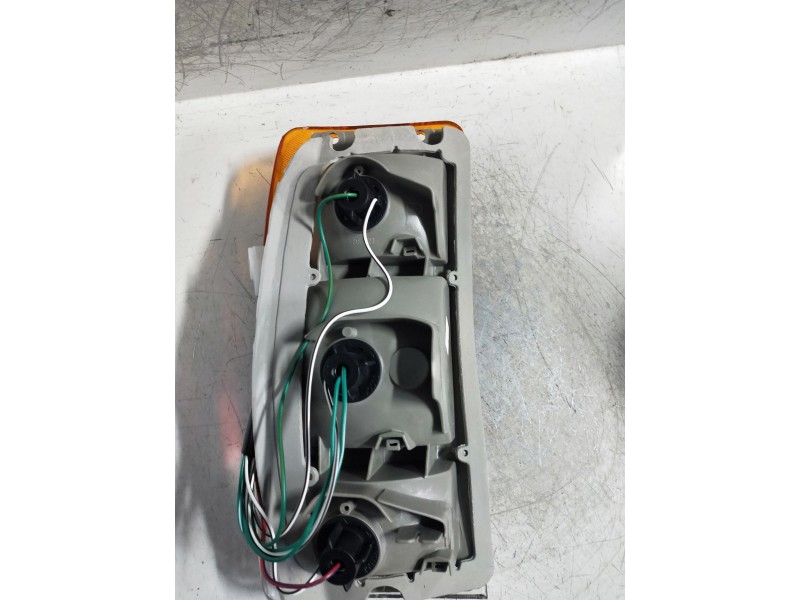 Recambio de piloto trasero derecho para nissan vanette cargo (hc23) referencia OEM IAM   