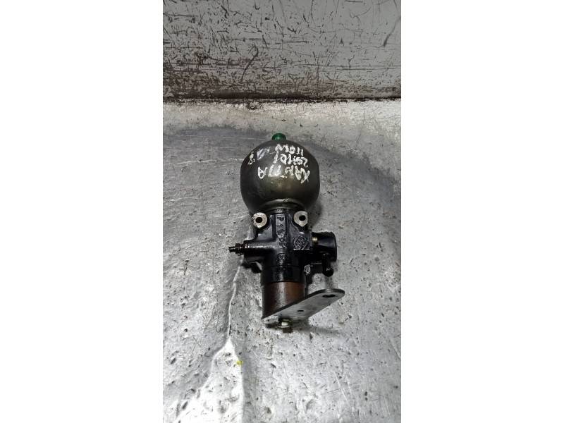 Recambio de acumulador central amortiguacion para citroen xantia berlina 2.0 hdi referencia OEM IAM   