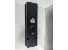 Recambio de piloto trasero central para mercedes sprinter 02.00  caja abierta referencia OEM IAM    2