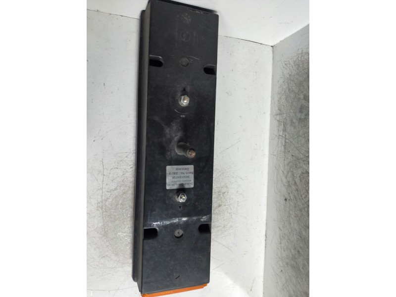 Recambio de piloto trasero central para mercedes sprinter (w901,w904) caja cerr. referencia OEM IAM   