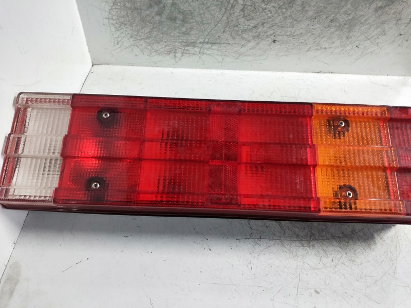 Recambio de piloto trasero central para mercedes sprinter (w901,w904) caja cerr. referencia OEM IAM   