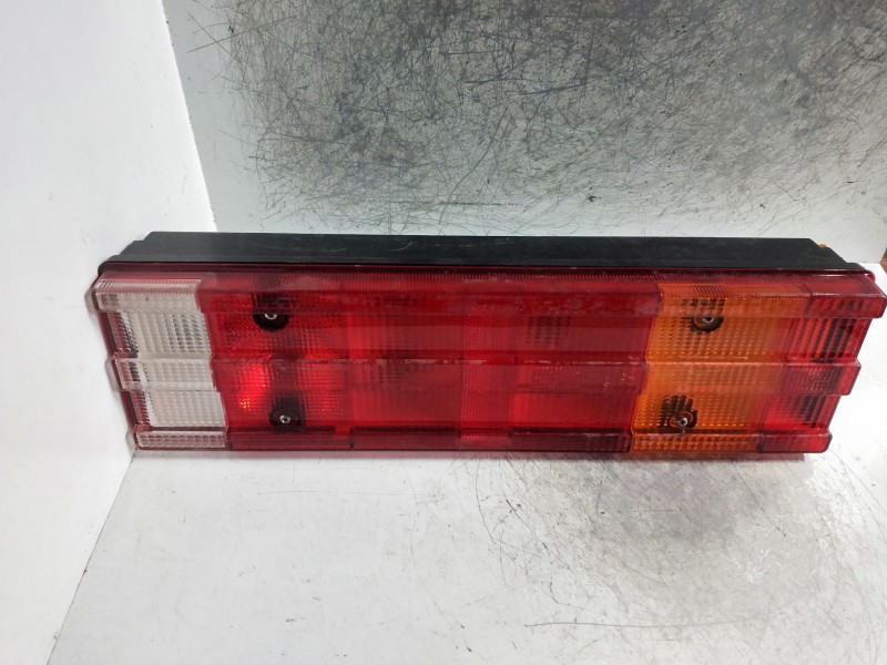 Recambio de piloto trasero central para mercedes sprinter (w901,w904) caja cerr. referencia OEM IAM   