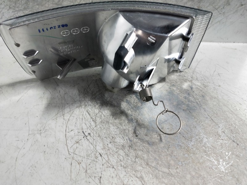 Recambio de piloto delantero izquierdo para peugeot boxer combi (rs3200)(320)(´02) referencia OEM IAM   