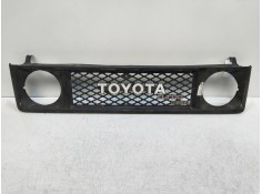 Recambio de rejilla delantera para toyota land cruiser 60 gx referencia OEM IAM   