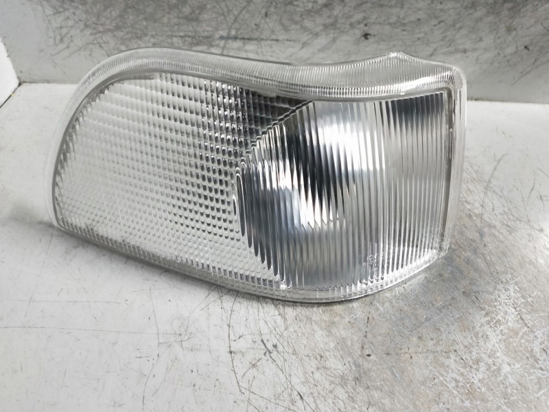 Recambio de piloto delantero derecho para volvo v70 familiar referencia OEM IAM   